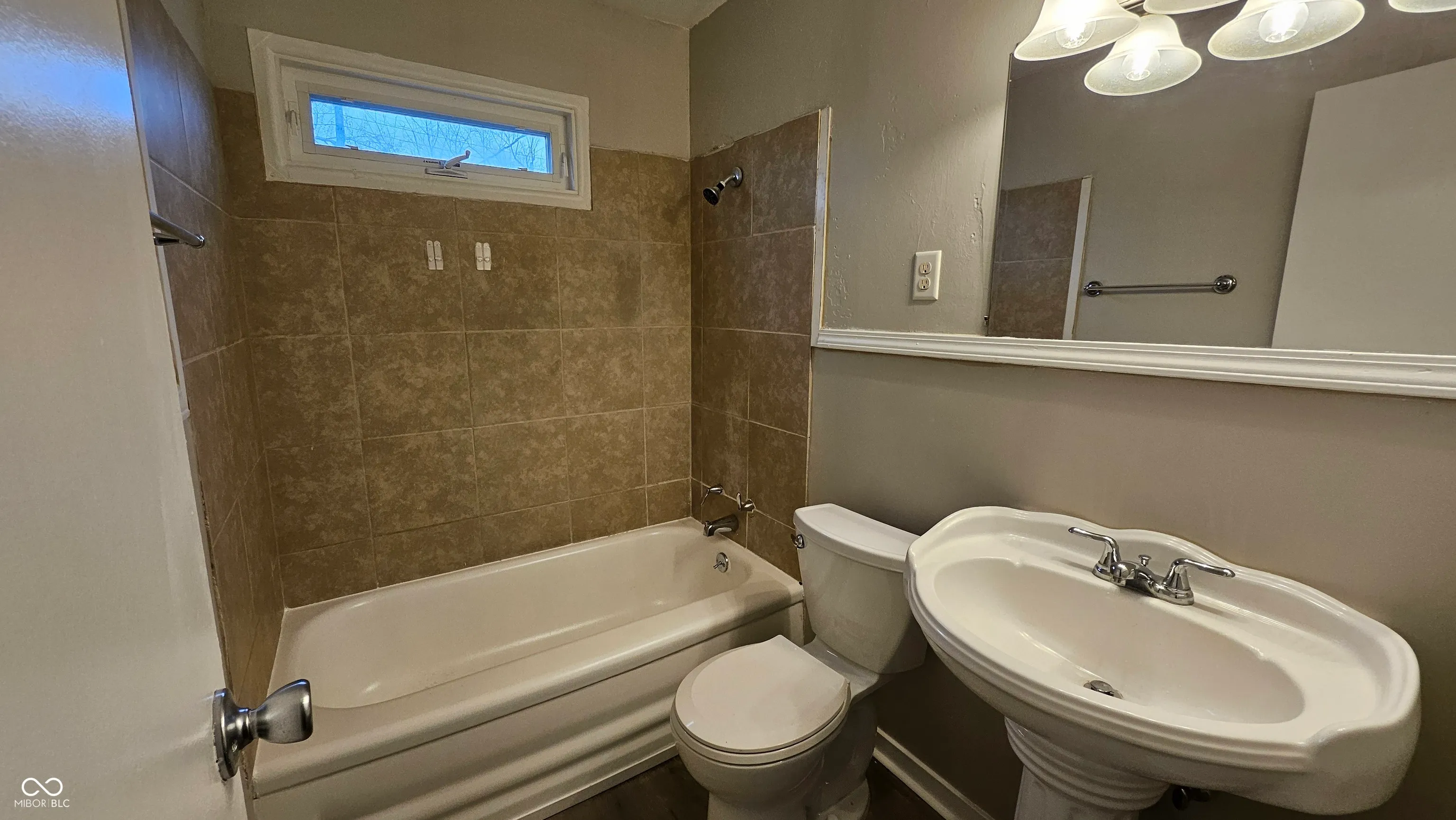 Indianapolis, Indiana 46219, United States, 3 Bedrooms Bedrooms, ,1 BathroomBathrooms,Residential,Active,13237