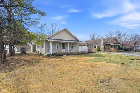 Photo of 4923 W Vermont Street, Indianapolis, IN 46224 (MLS # 22084397)