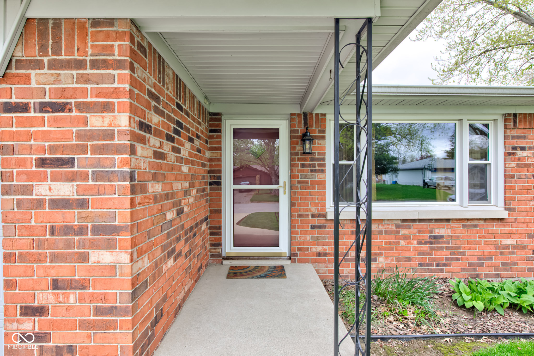 4464 Chatham Drive