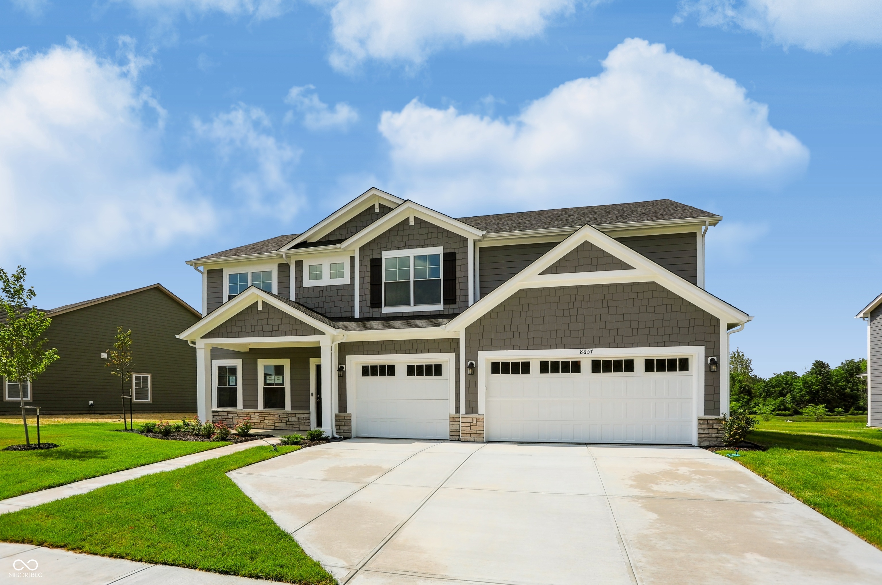 8657 Meadowlands Court