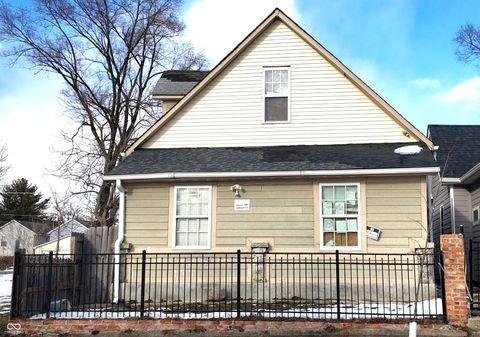 Photo of 952 Udell Street, Indianapolis, IN 46208 (MLS # 22018832)
