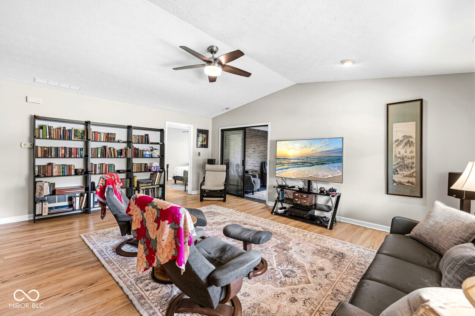 7538 E Farm View Circle Drive