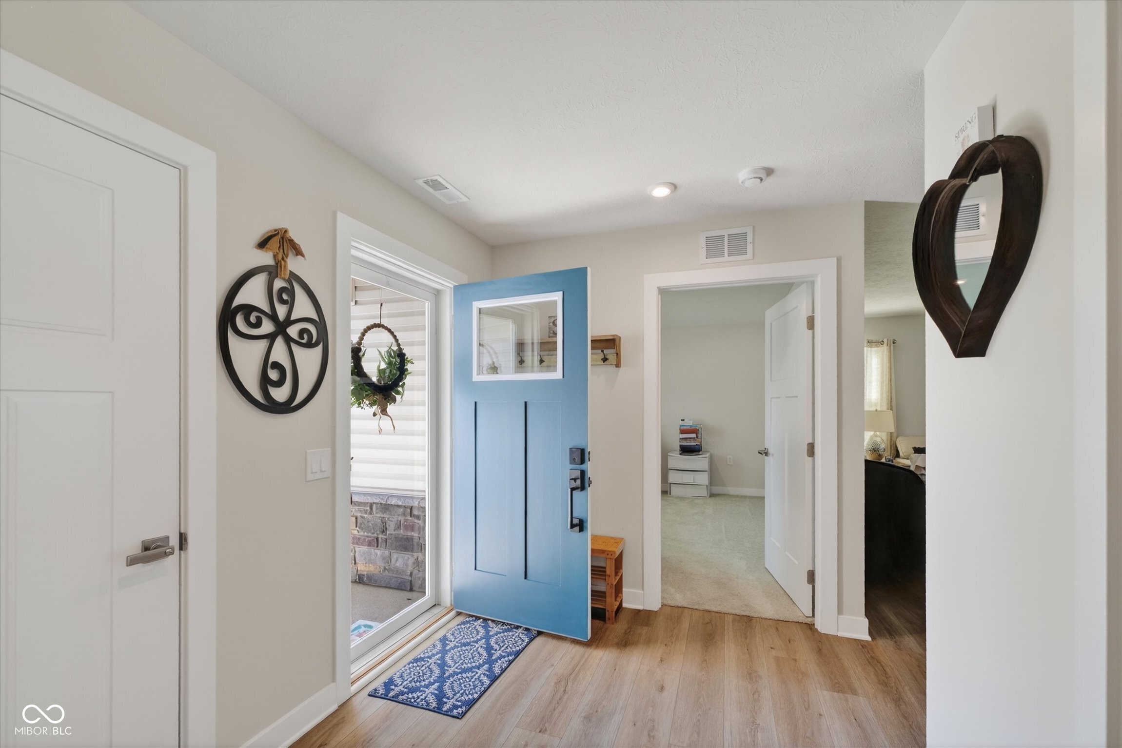 2748 Stonebridge Drive