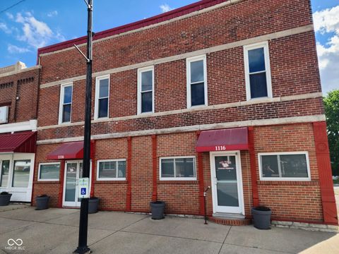 Photo for 1116 W Spring Street