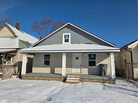 Photo of 724 E Beecher Street, Indianapolis, IN 46203 (MLS # 22023250)