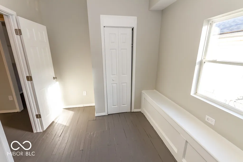 Indianapolis, Indiana 46201, United States, ,Residential,Pending,109528