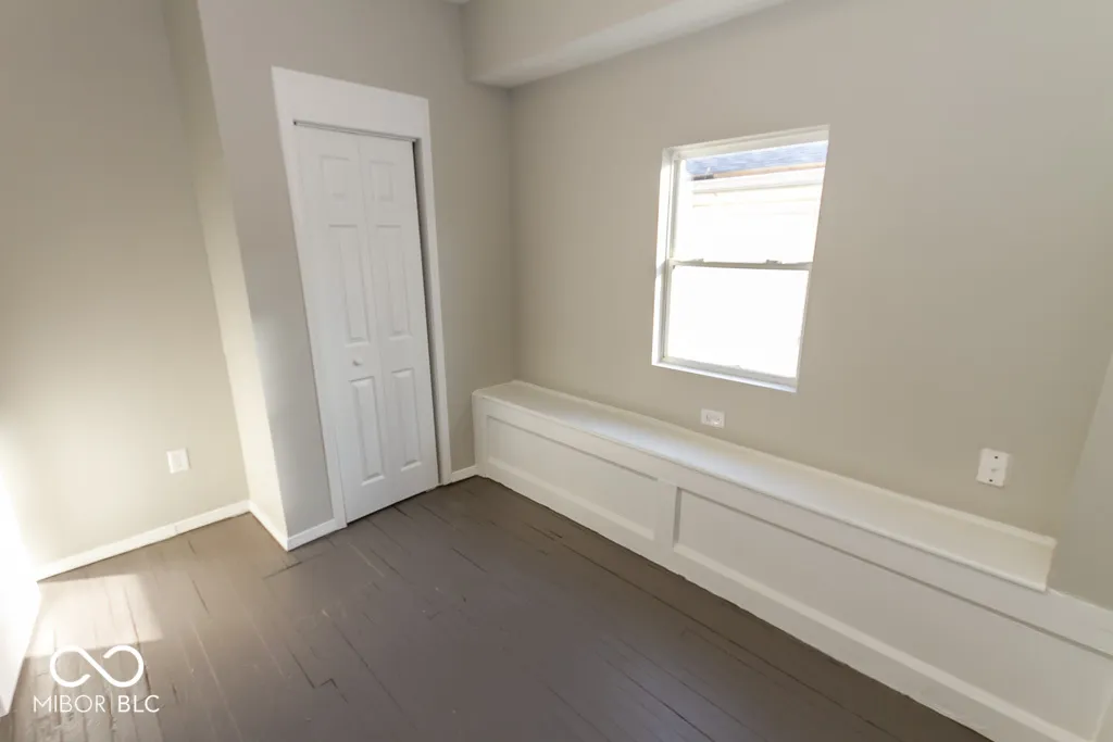 Indianapolis, Indiana 46201, United States, ,Residential,Pending,109528