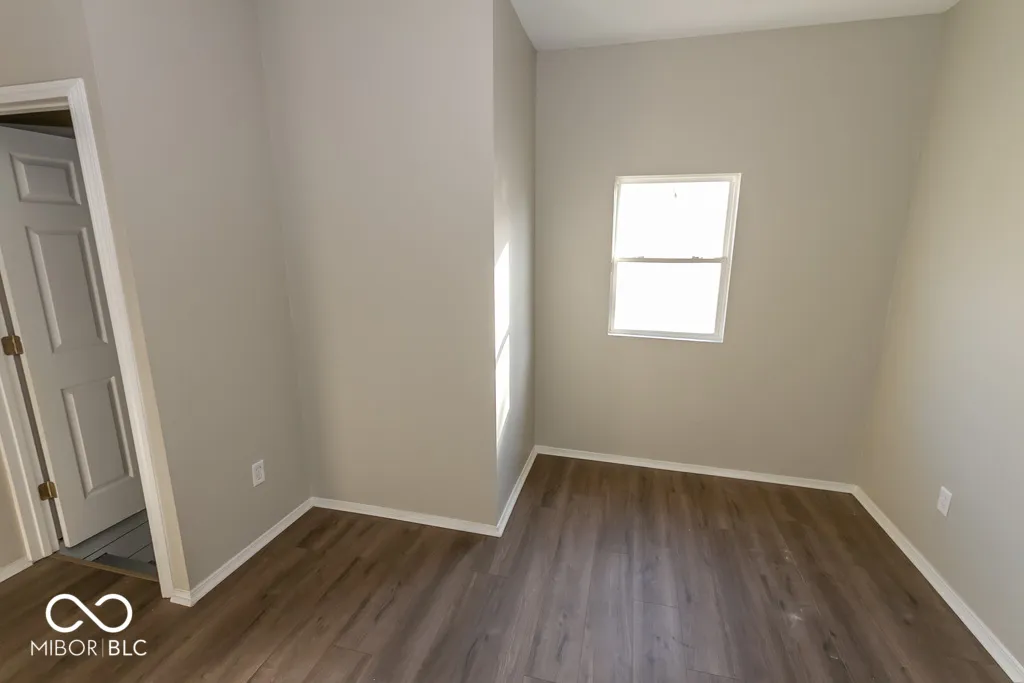 Indianapolis, Indiana 46201, United States, ,Residential,Pending,109528