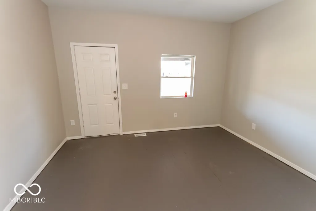 Indianapolis, Indiana 46201, United States, ,Residential,Pending,109528