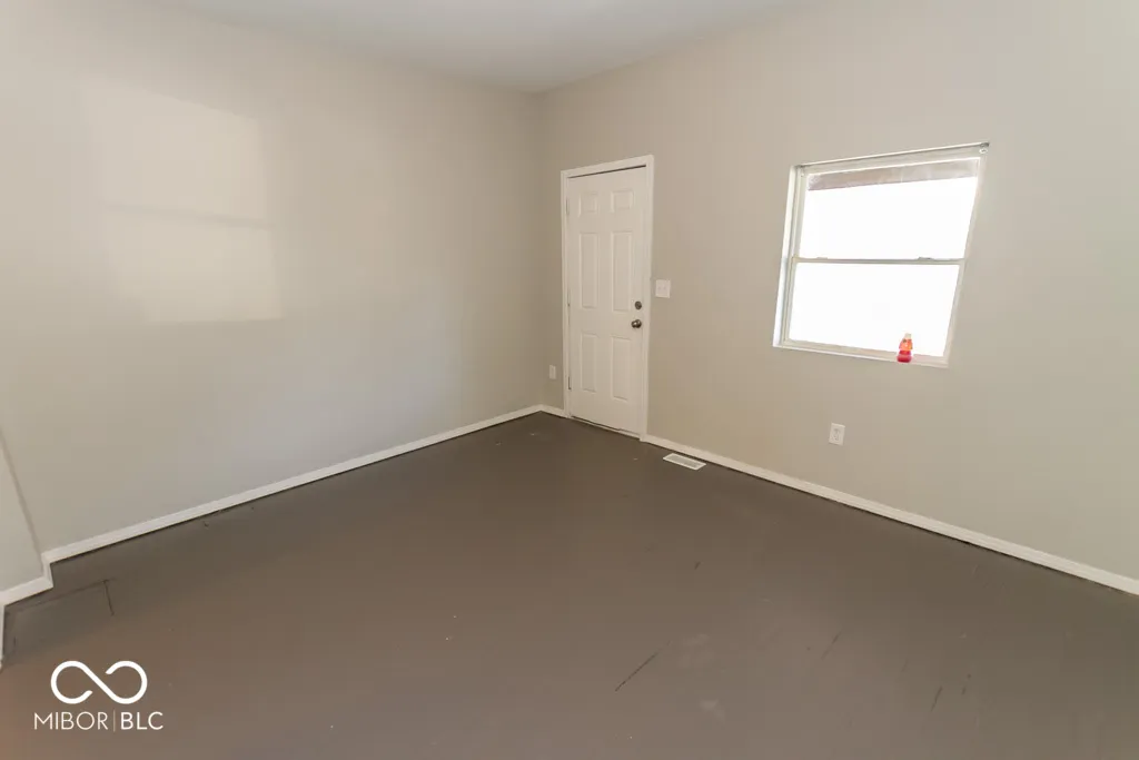 Indianapolis, Indiana 46201, United States, ,Residential,Pending,109528