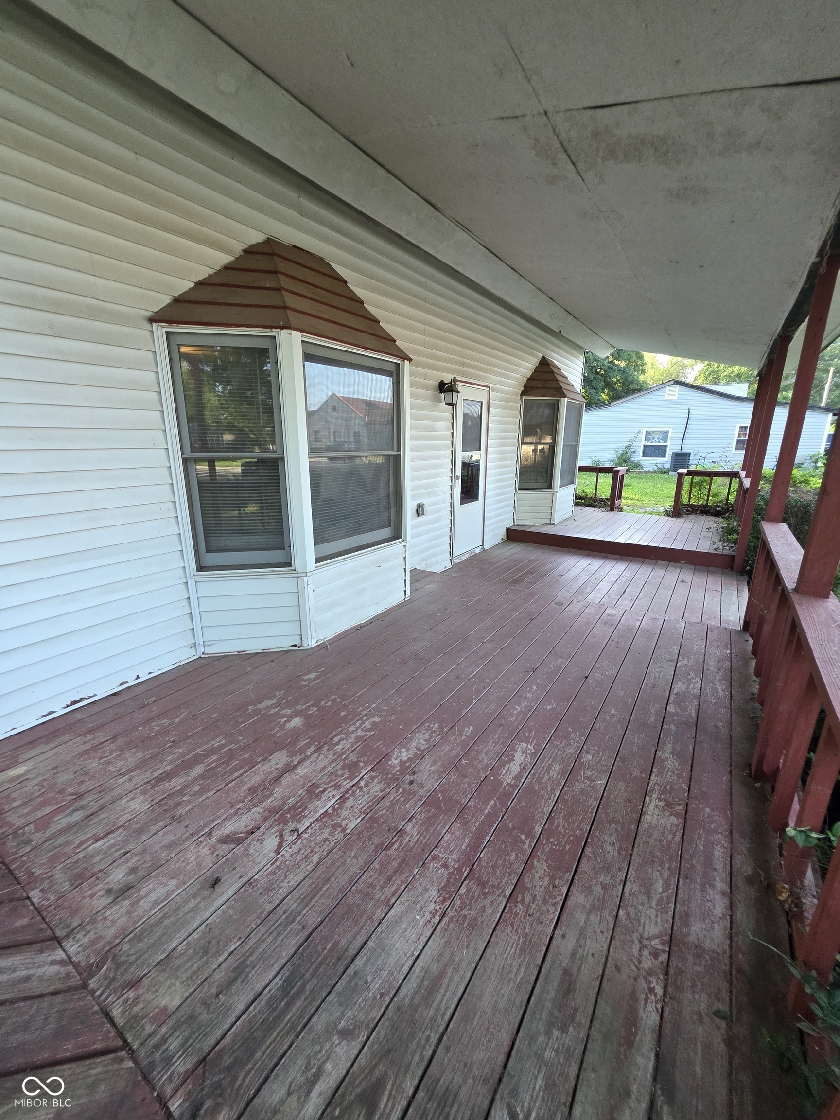 252 S Grant