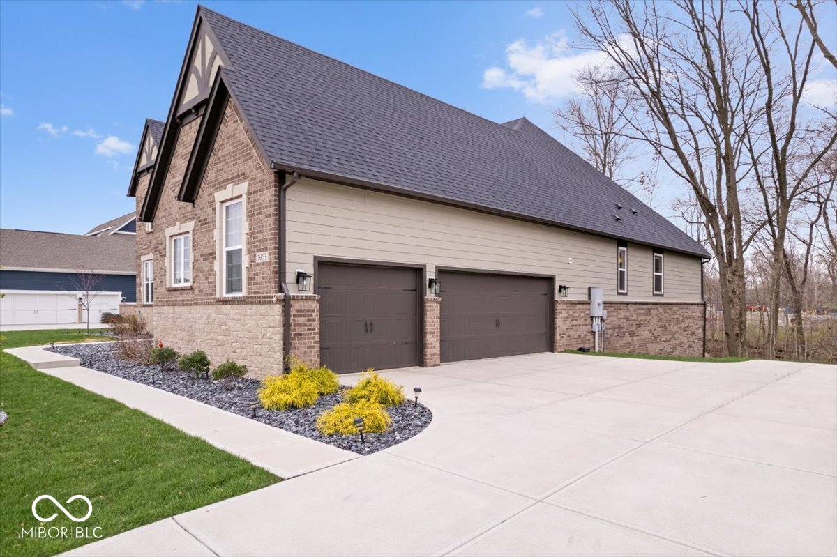 16193 Burnt Rock Lane
