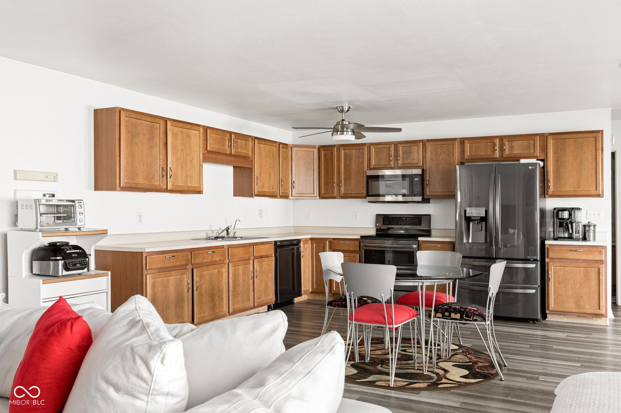 1844 Creekside Drive