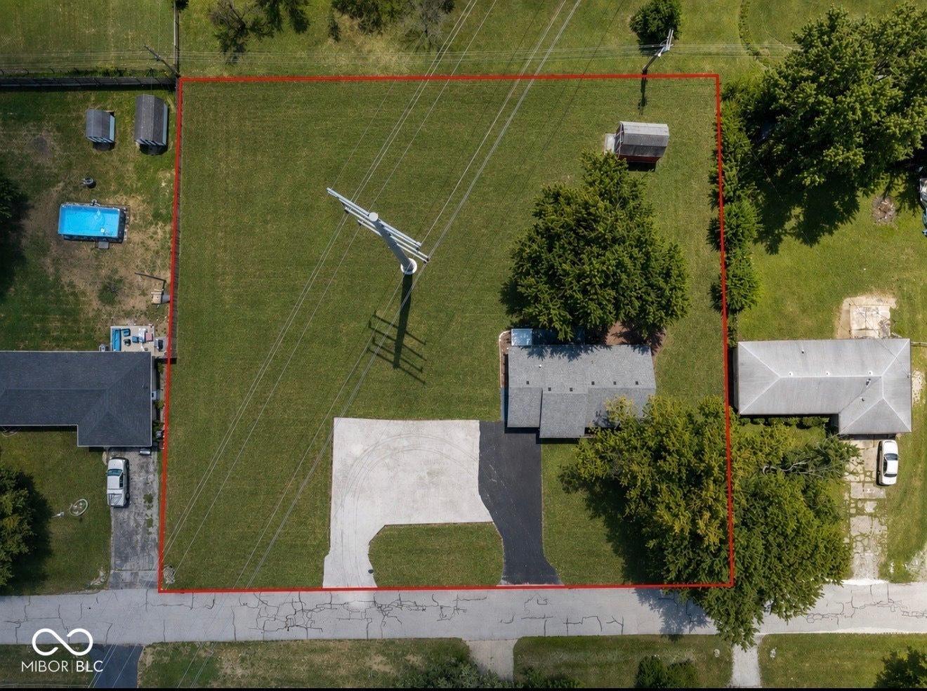 7237 E Buddy Lane