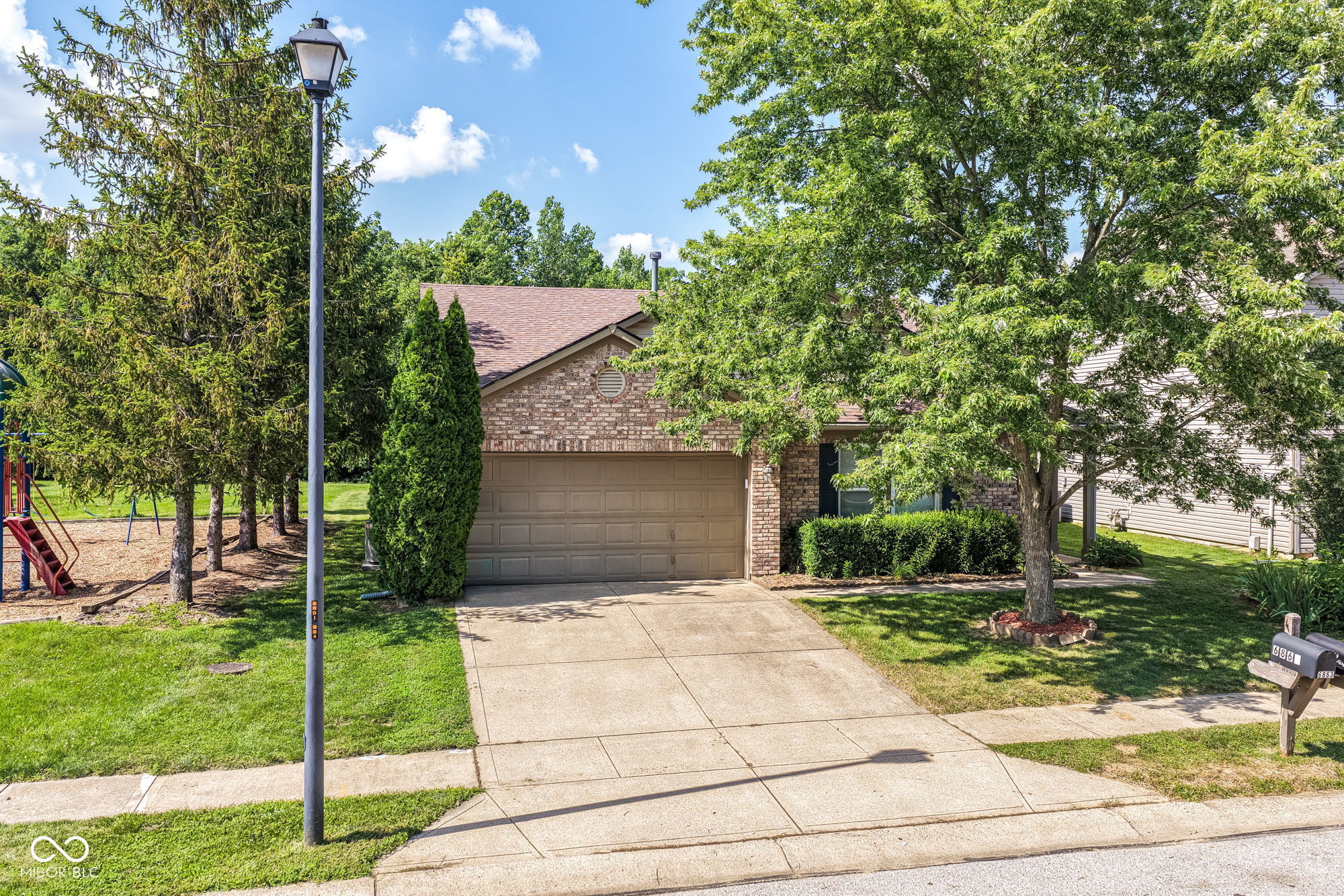 6864 Merritt Ridge Way