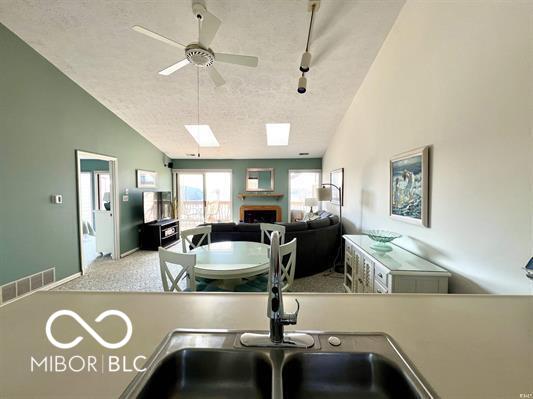 1948 Waters Edge Drive