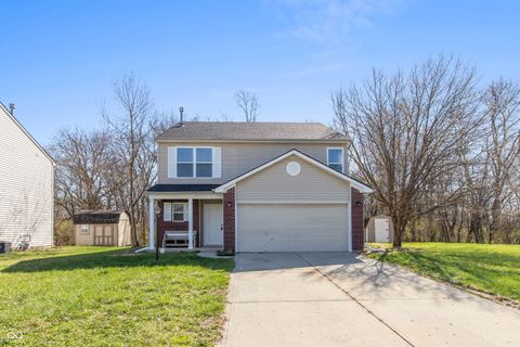 Photo of 181 Woodstream Court, Greenfield, IN 46140 (MLS # 22092723)