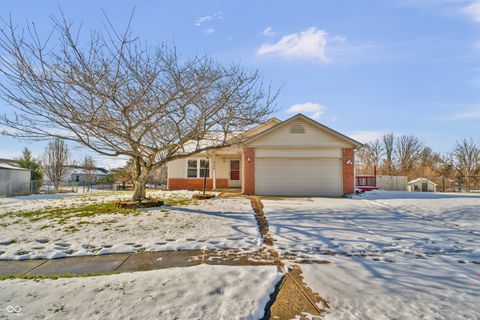 Photo of 4156 Magnolia Drive, Franklin, IN 46131 (MLS # 22077355)