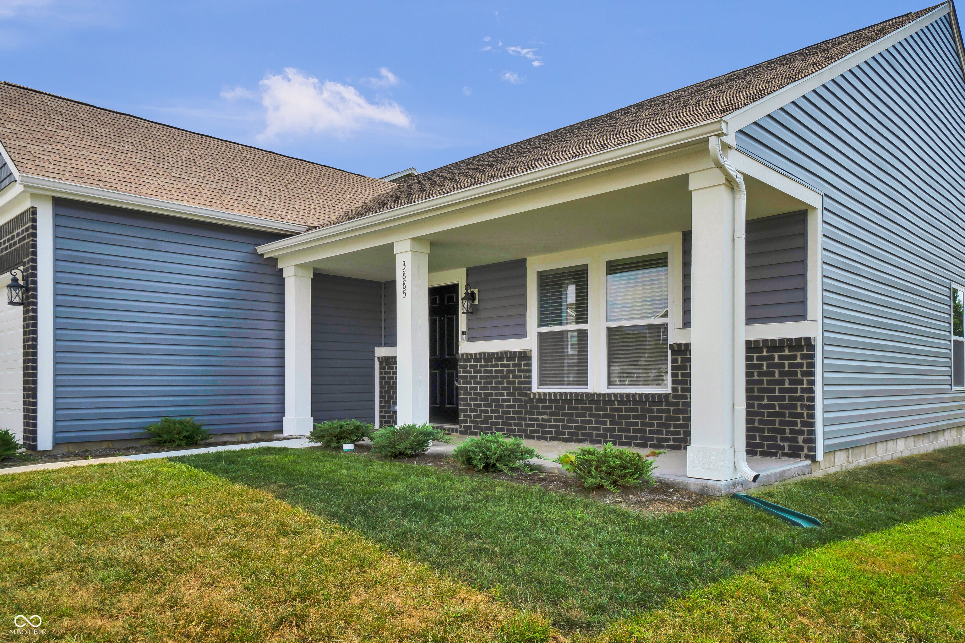 3885 Berkdale Court