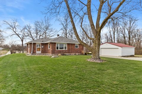 Photo of 20765 Cyntheanne Road, Noblesville, IN 46060 (MLS # 22091650)