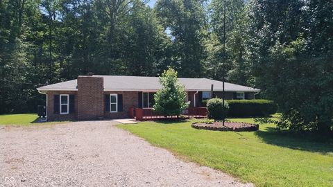 Photo of 1655 W County Road 500 S, North Vernon, IN 47265 (MLS # 22022161)