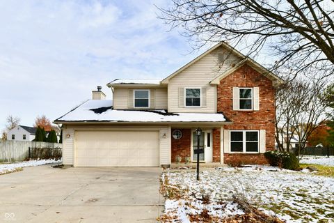 Photo of 21384 Tooley Court, Noblesville, IN 46062 (MLS # 22067134)