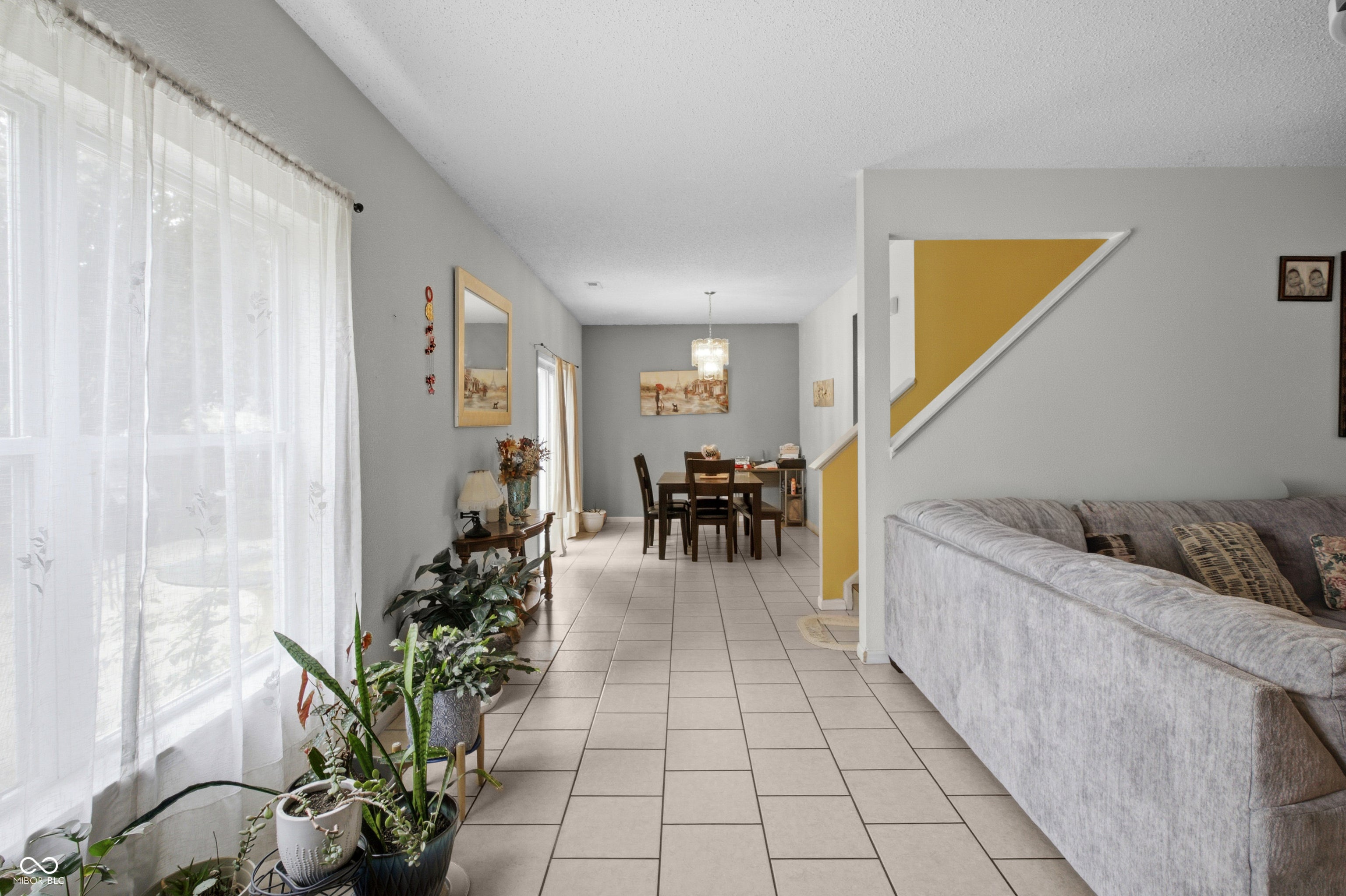 3087 Rolling Knoll Lane