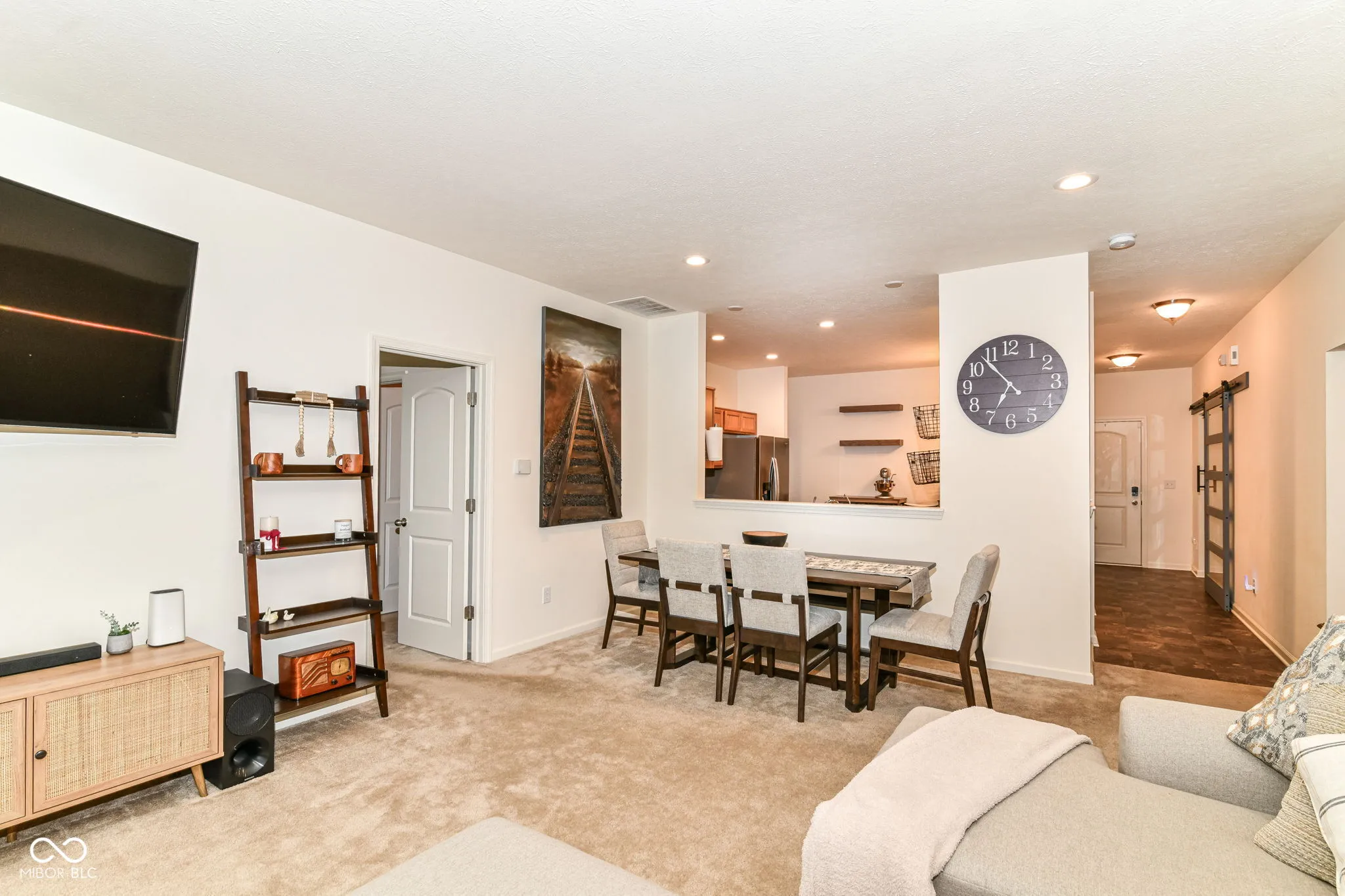 Indianapolis, Indiana 46221, United States, 3 Bedrooms Bedrooms, ,2 BathroomsBathrooms,Residential,Active,141232