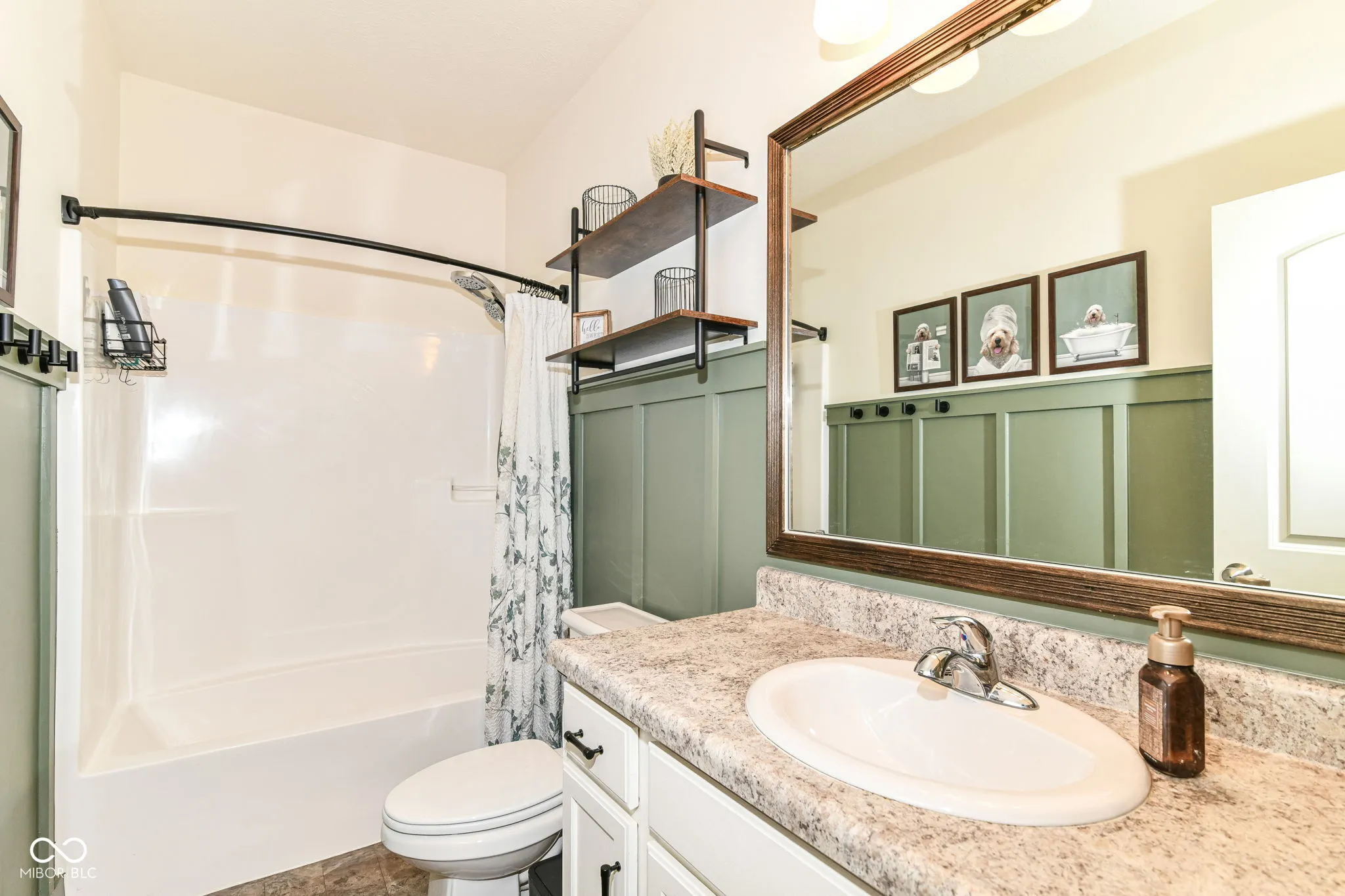 Indianapolis, Indiana 46221, United States, 3 Bedrooms Bedrooms, ,2 BathroomsBathrooms,Residential,Active,141232