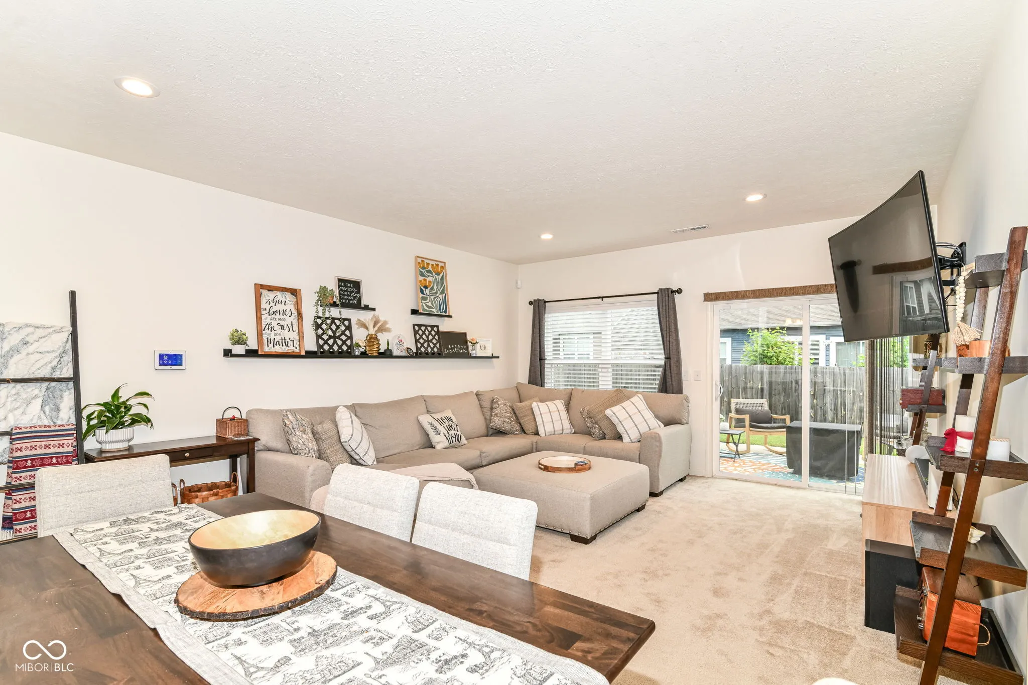 Indianapolis, Indiana 46221, United States, 3 Bedrooms Bedrooms, ,2 BathroomsBathrooms,Residential,Active,141232