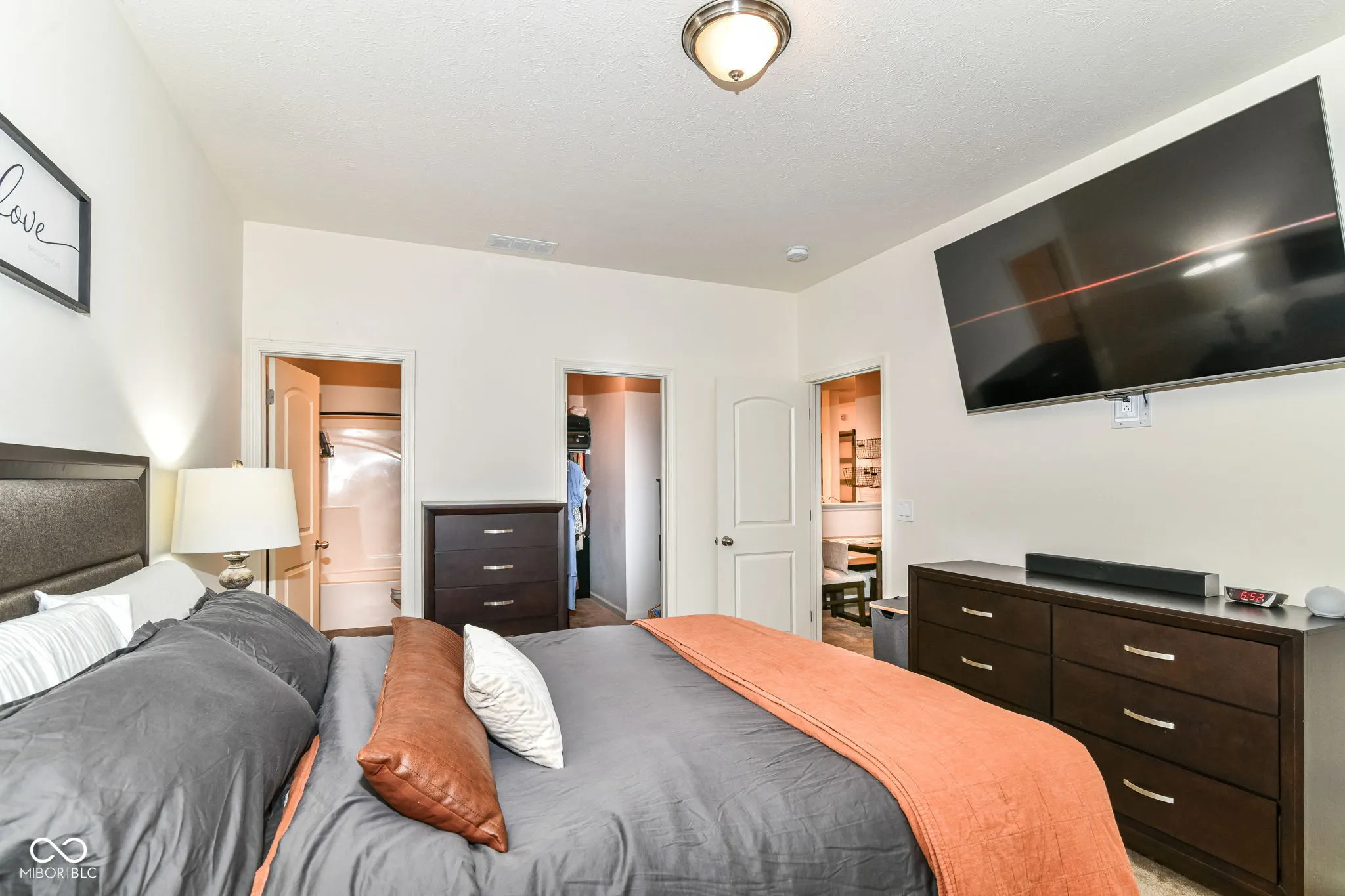 Indianapolis, Indiana 46221, United States, 3 Bedrooms Bedrooms, ,2 BathroomsBathrooms,Residential,Active,141232