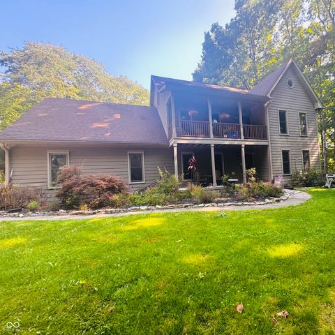 5681 Springhollow Court Avon IN 46123