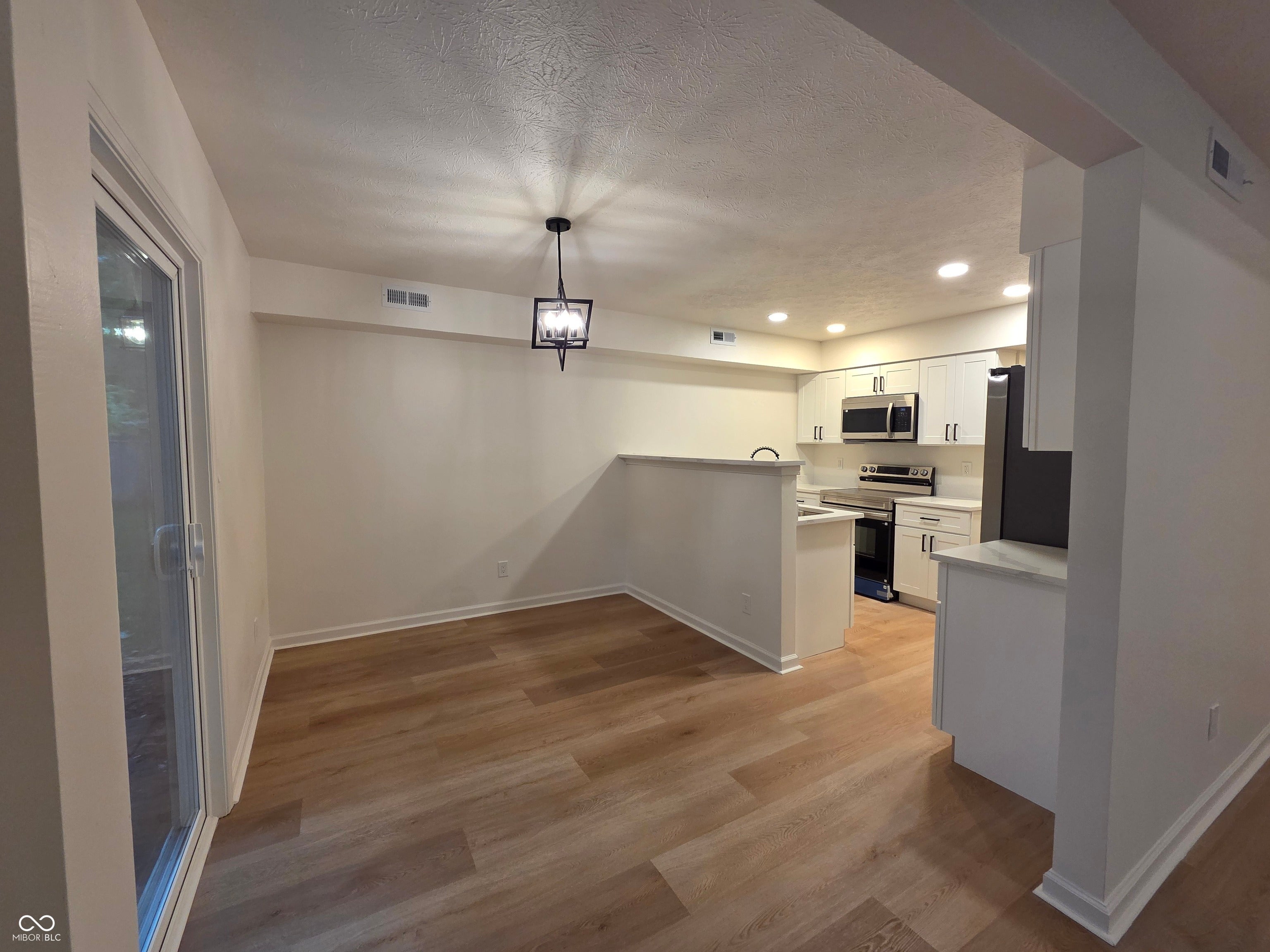 4926 Pembridge Drive