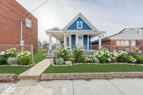 Photo of 1107 W 18th Street, Indianapolis, IN 46202 (MLS # 22080874)