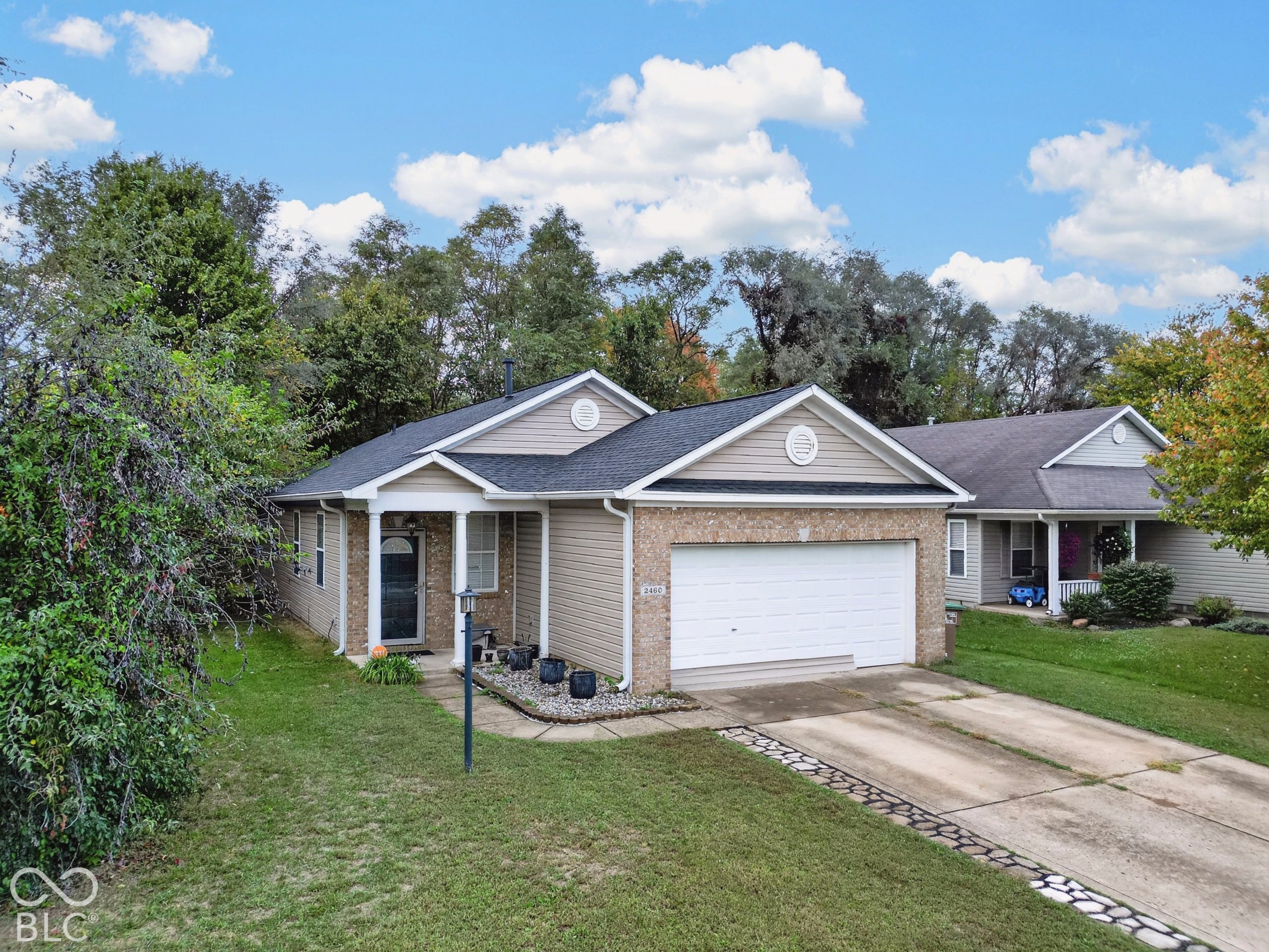 2460 Lakecrest Drive