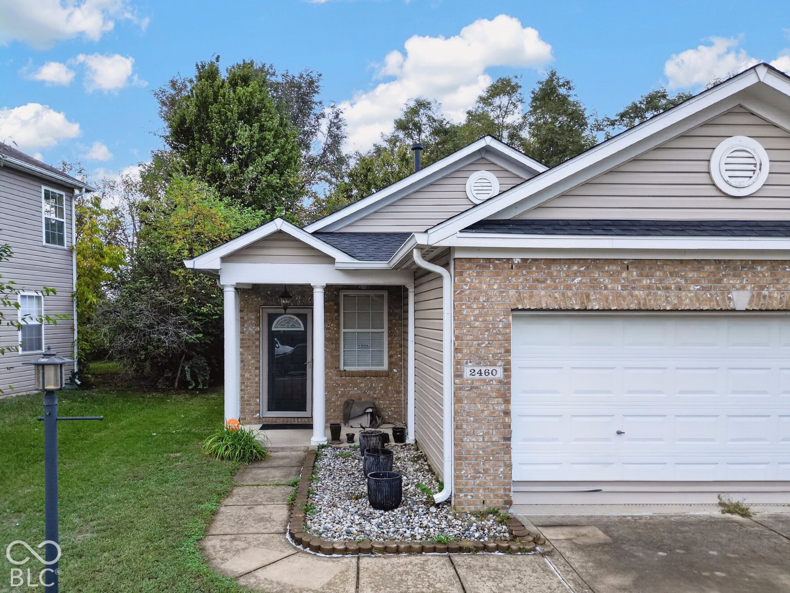 2460 Lakecrest Drive