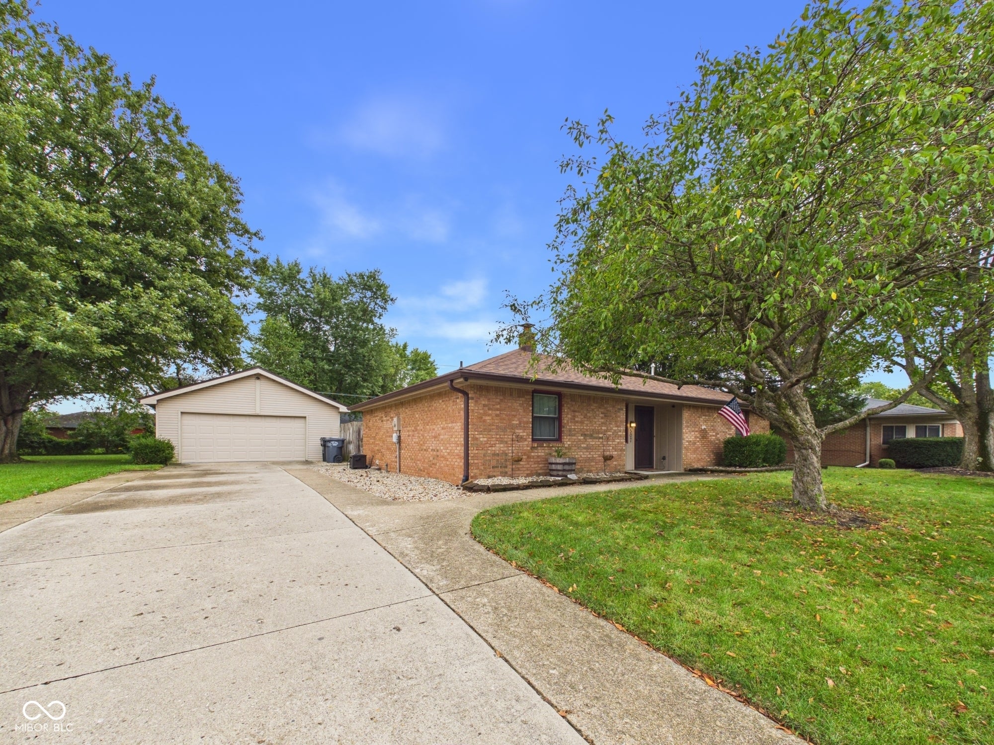 507 Country Club Lane