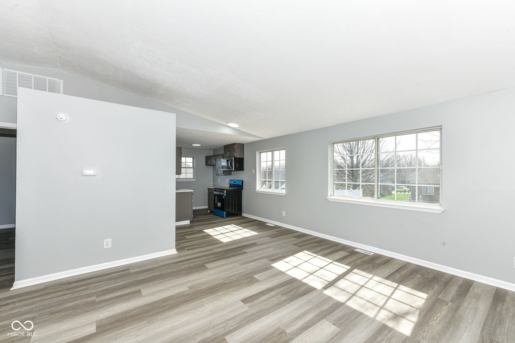 2259 Red Bud Boulevard