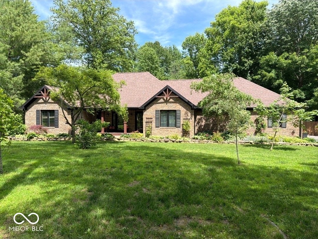 4443 Tulip Drive N