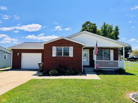 Photo of 919 E Central Avenue, Greensburg, IN 47240 (MLS # 22117059)