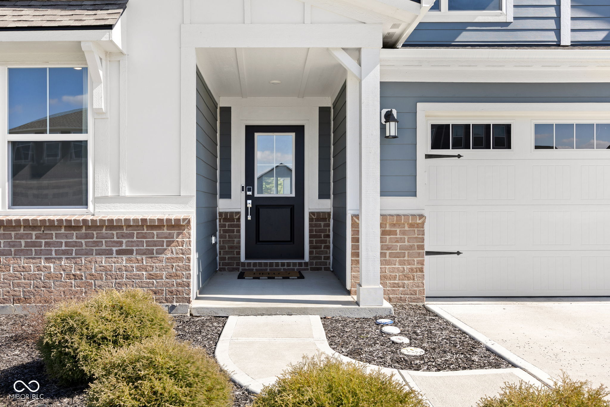 1355 Inverness Drive