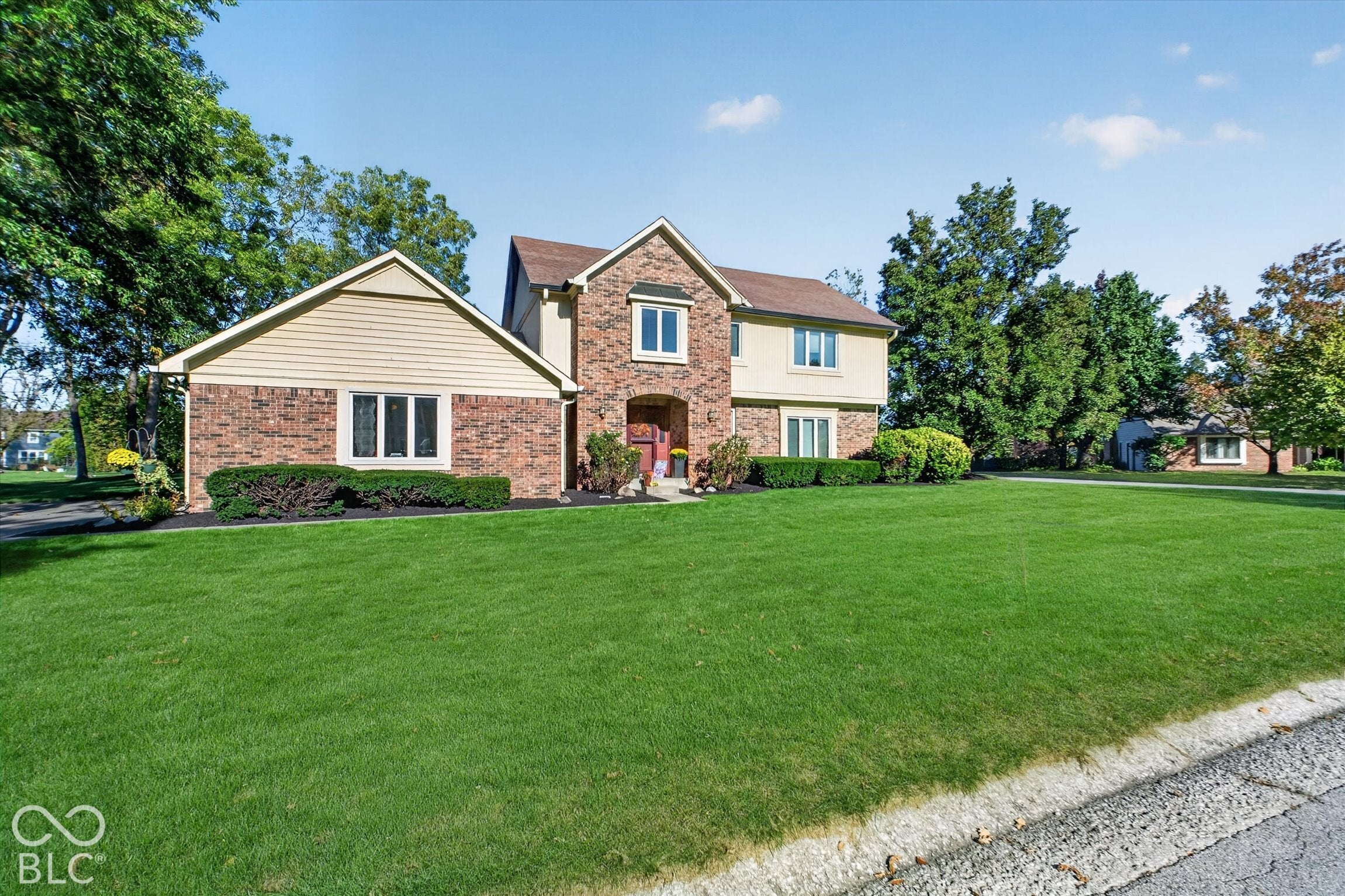 919 Queensbury Drive