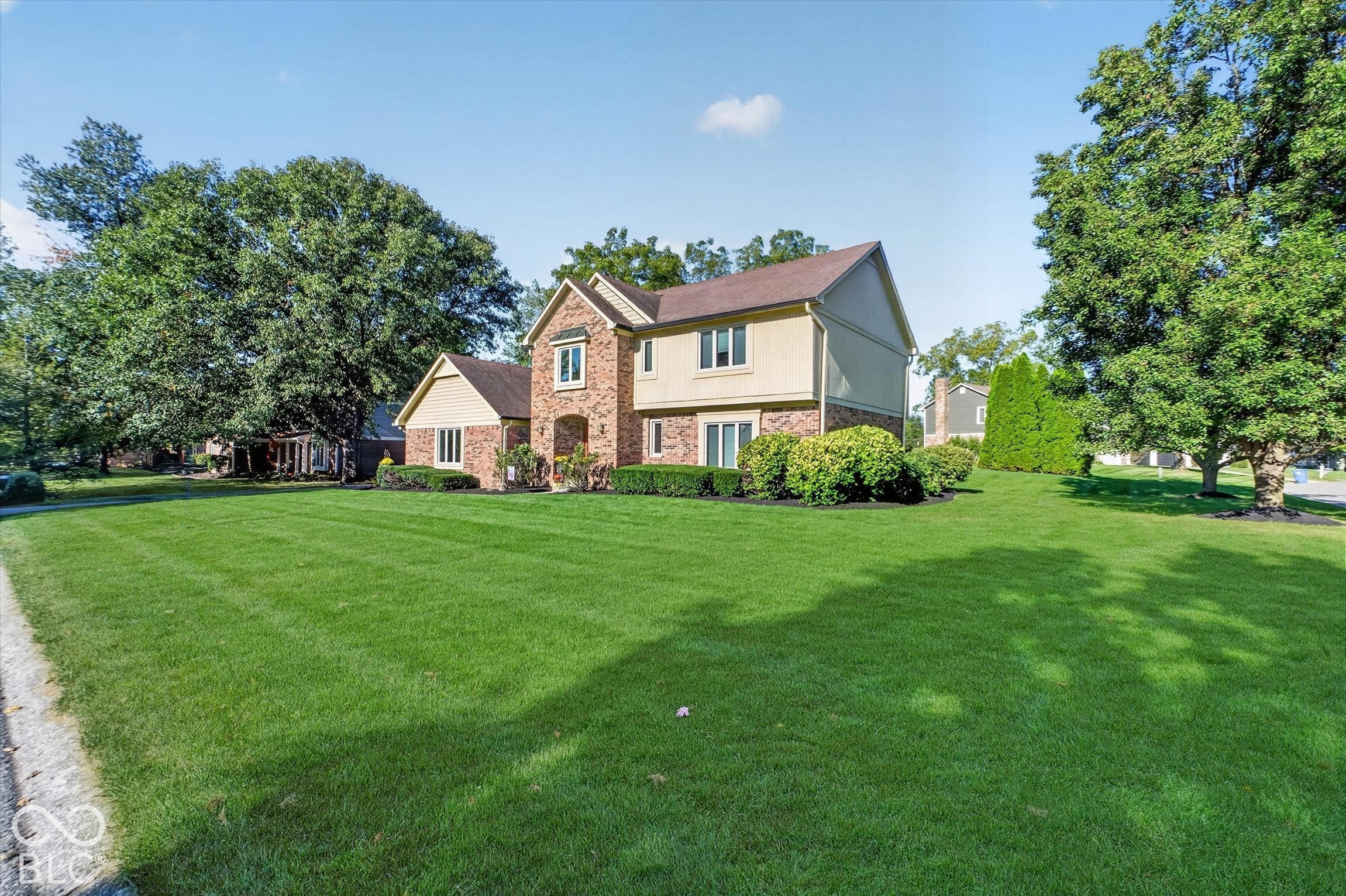 919 Queensbury Drive