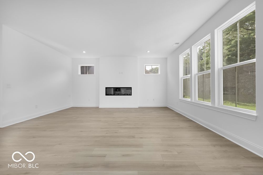 6881 W Buck Stone Drive