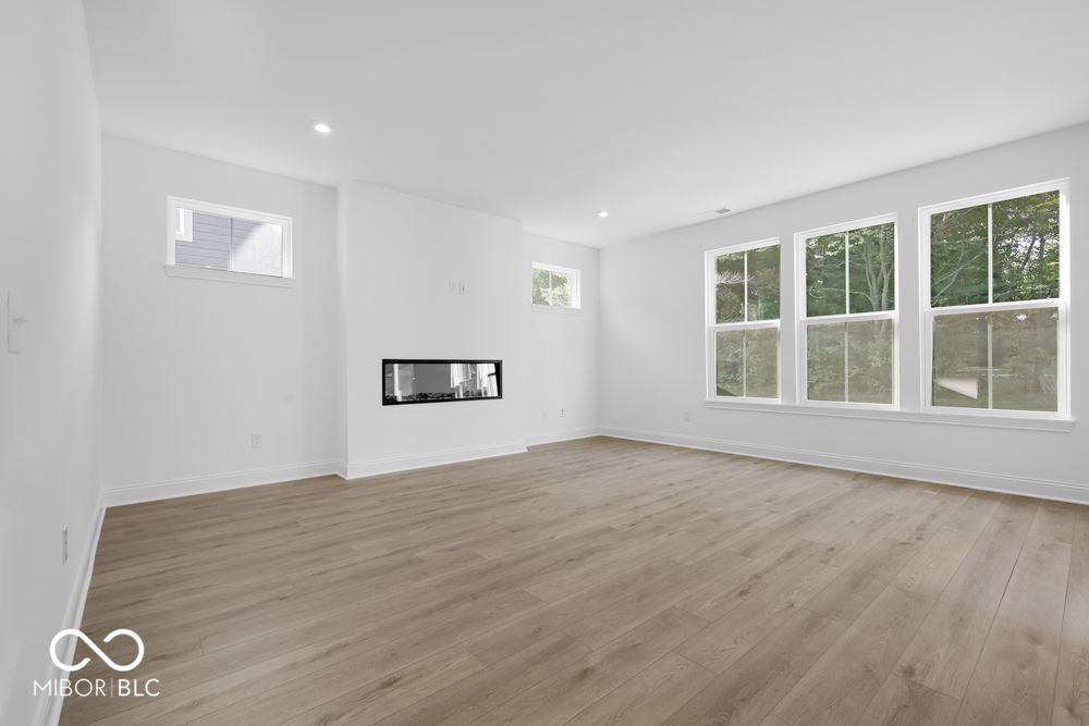 6881 W Buck Stone Drive