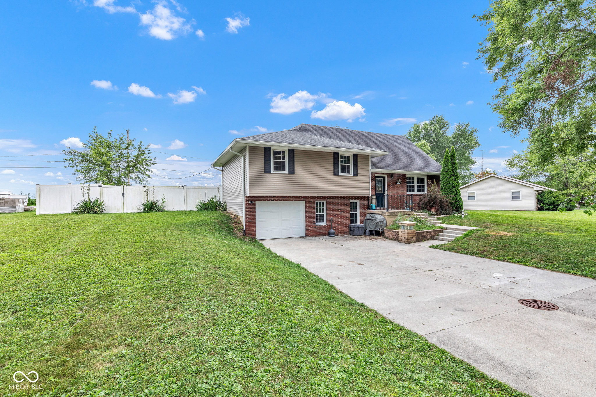 4721 W Randy Road