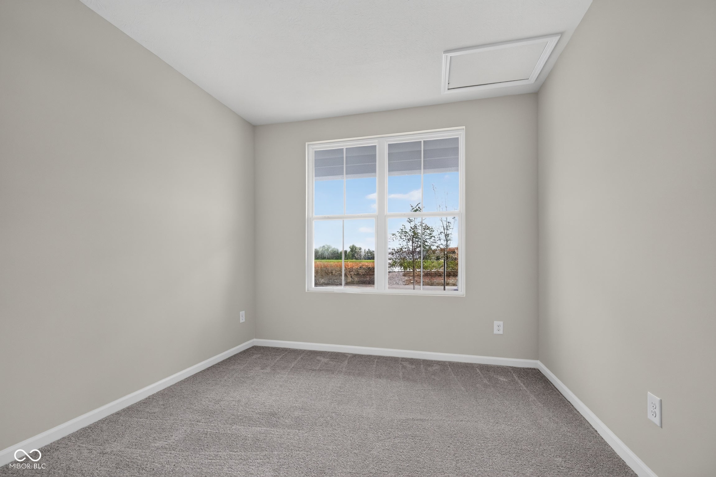 2578 Madison Lane
