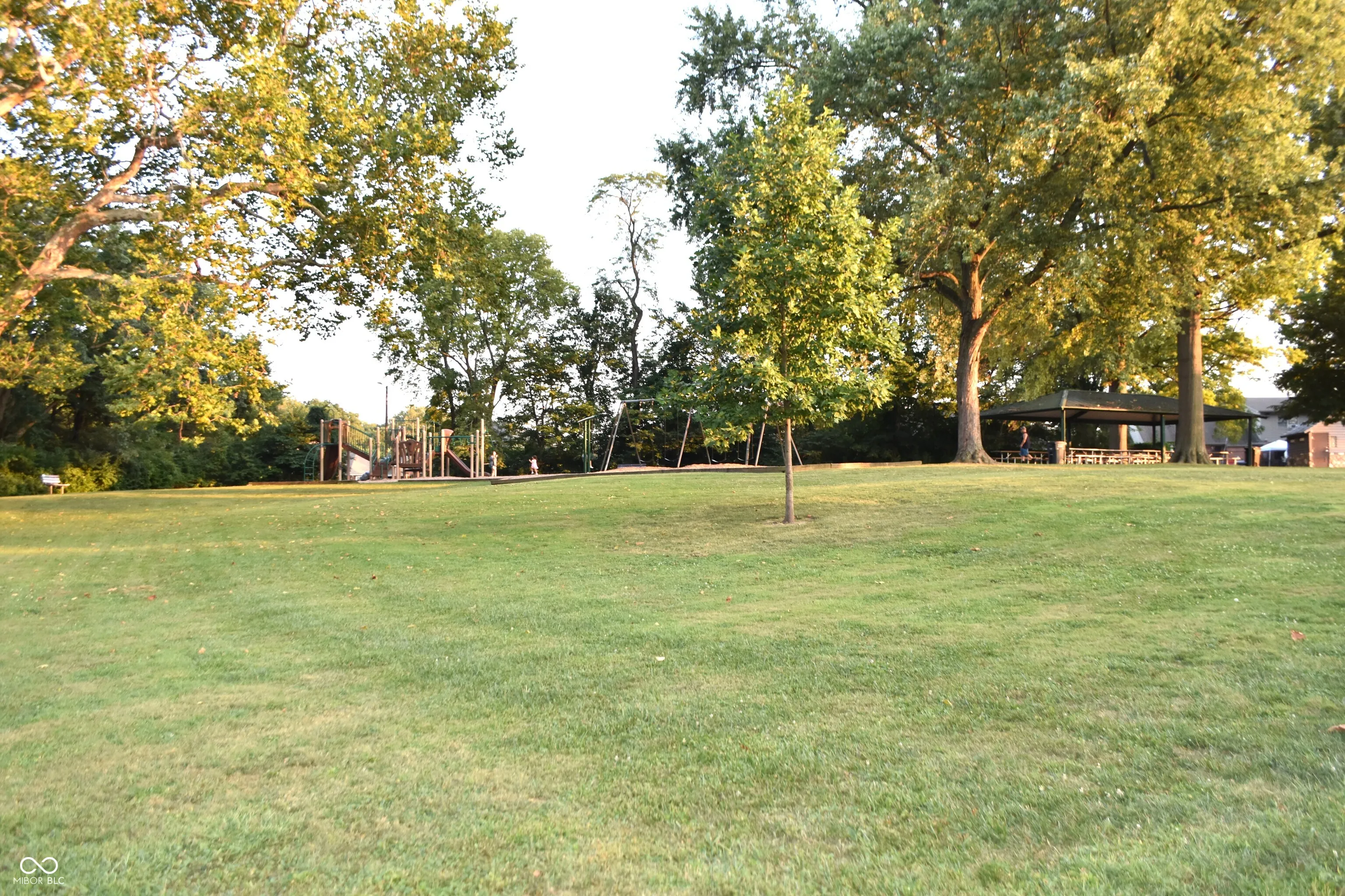 Beech Grove, Indiana 46107, United States, 2 Bedrooms Bedrooms, ,1 BathroomBathrooms,Residential,Pending,46170