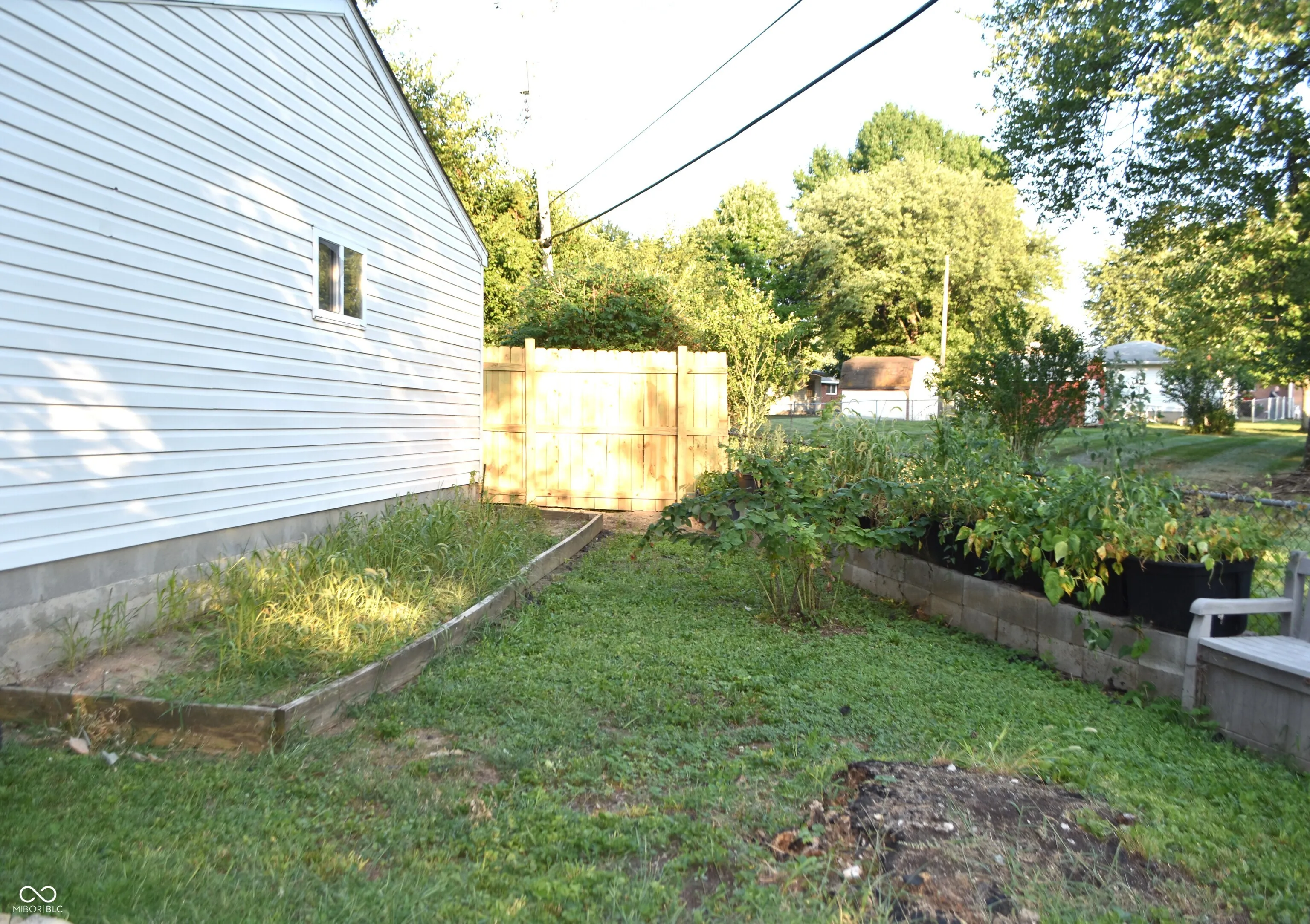 Beech Grove, Indiana 46107, United States, 2 Bedrooms Bedrooms, ,1 BathroomBathrooms,Residential,Pending,46170