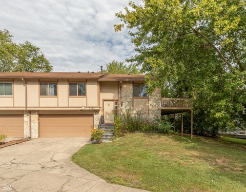 Photo of 3131 Stillmeadow Drive, Indianapolis, IN 46214 (MLS # 22036235)